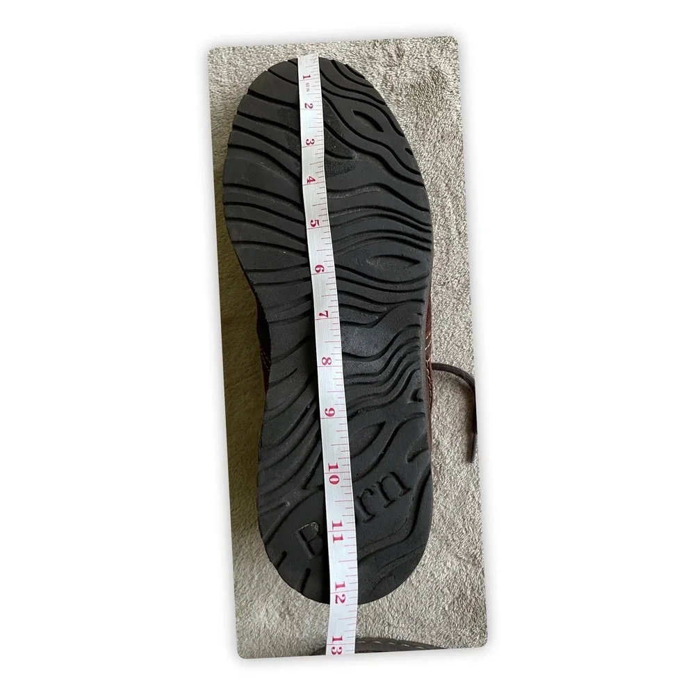Born h49906 chukka